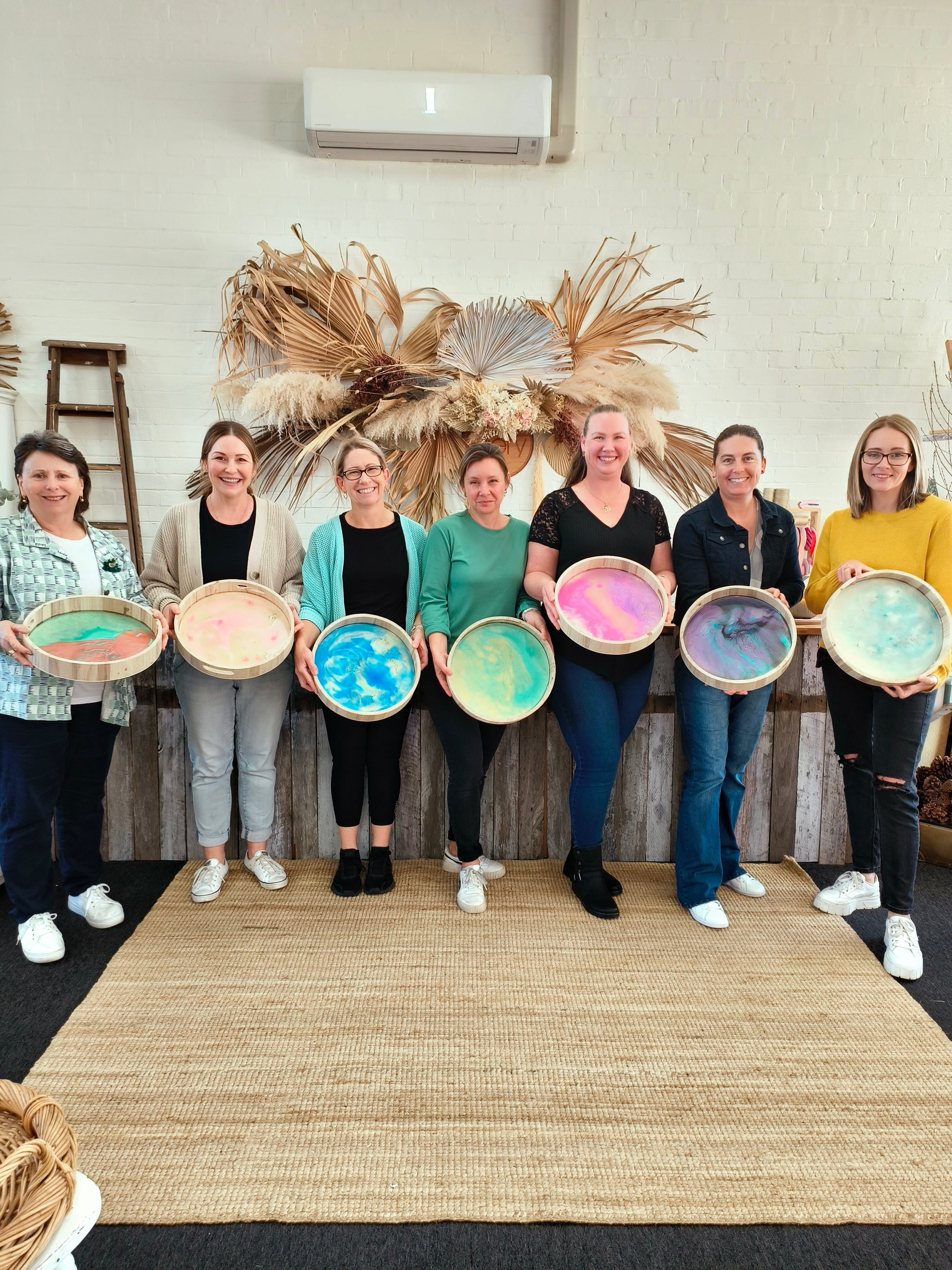 RESIN ROUND TRAY WORKSHOP 10th March 10am Central Coast, NSW