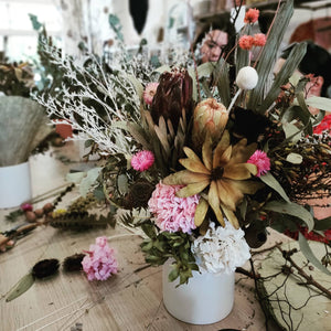 Dried & Preserved Flower Arrangement Workshop 15th July 10am Central Coast, NSW