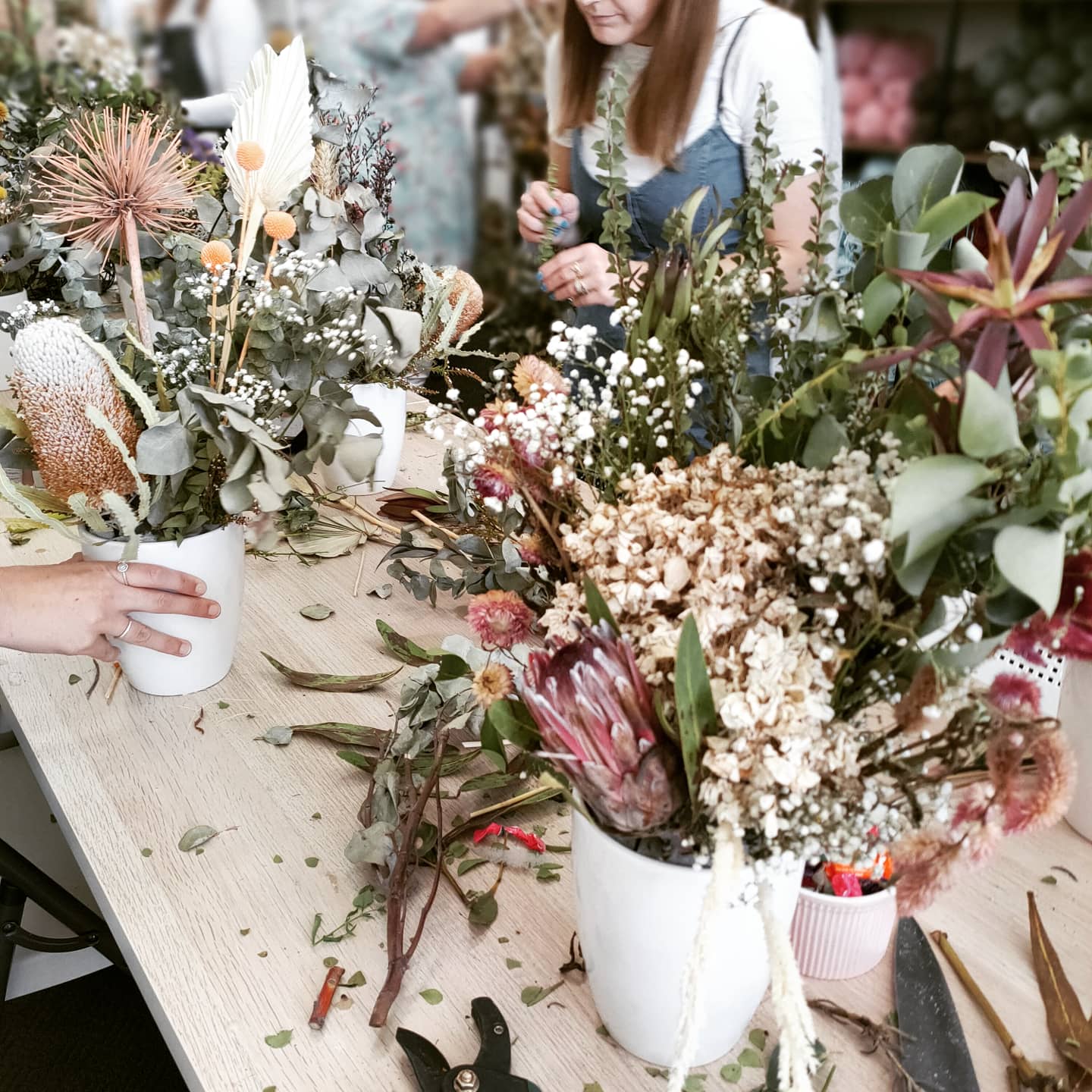 Dried & Preserved Flower Arrangement Workshop 15th July 10am Central Coast, NSW