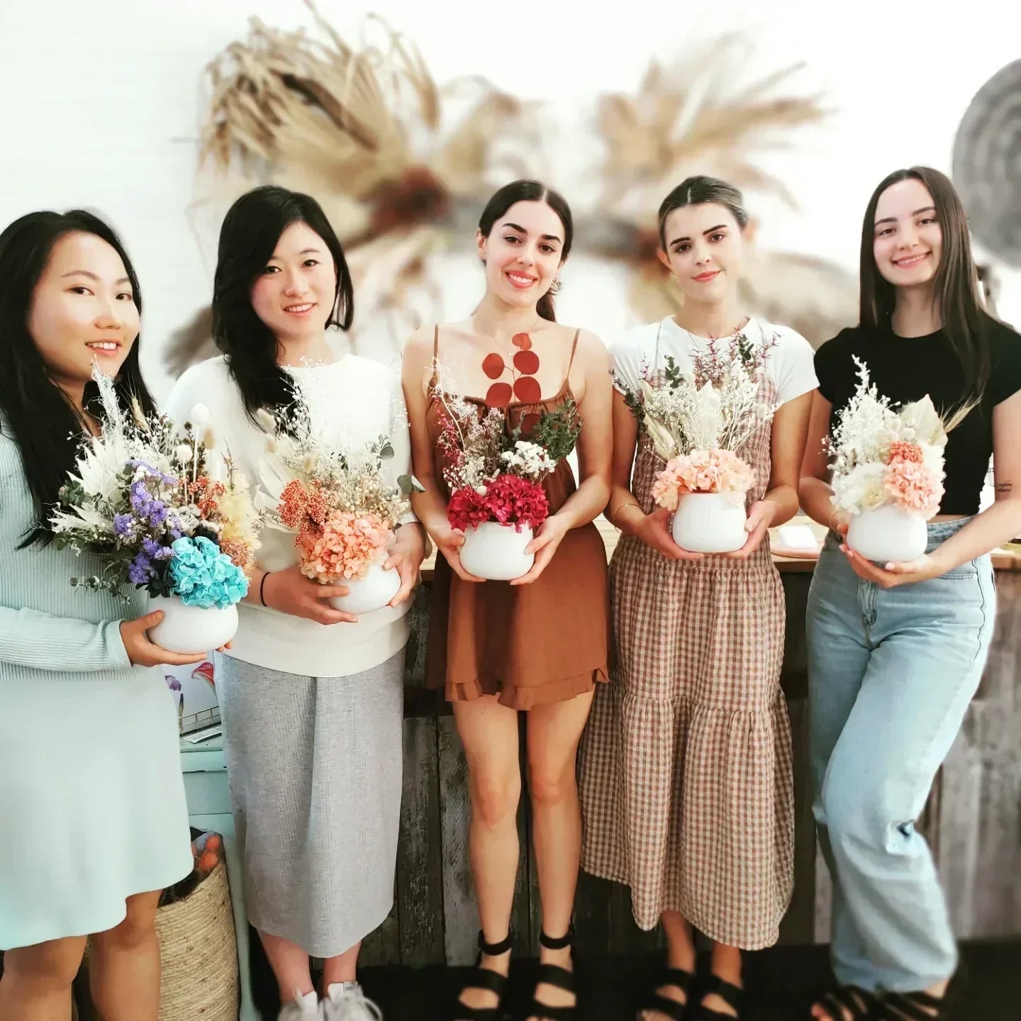 Dried & Preserved Flower Arrangement Workshop 15th July 10am Central Coast, NSW