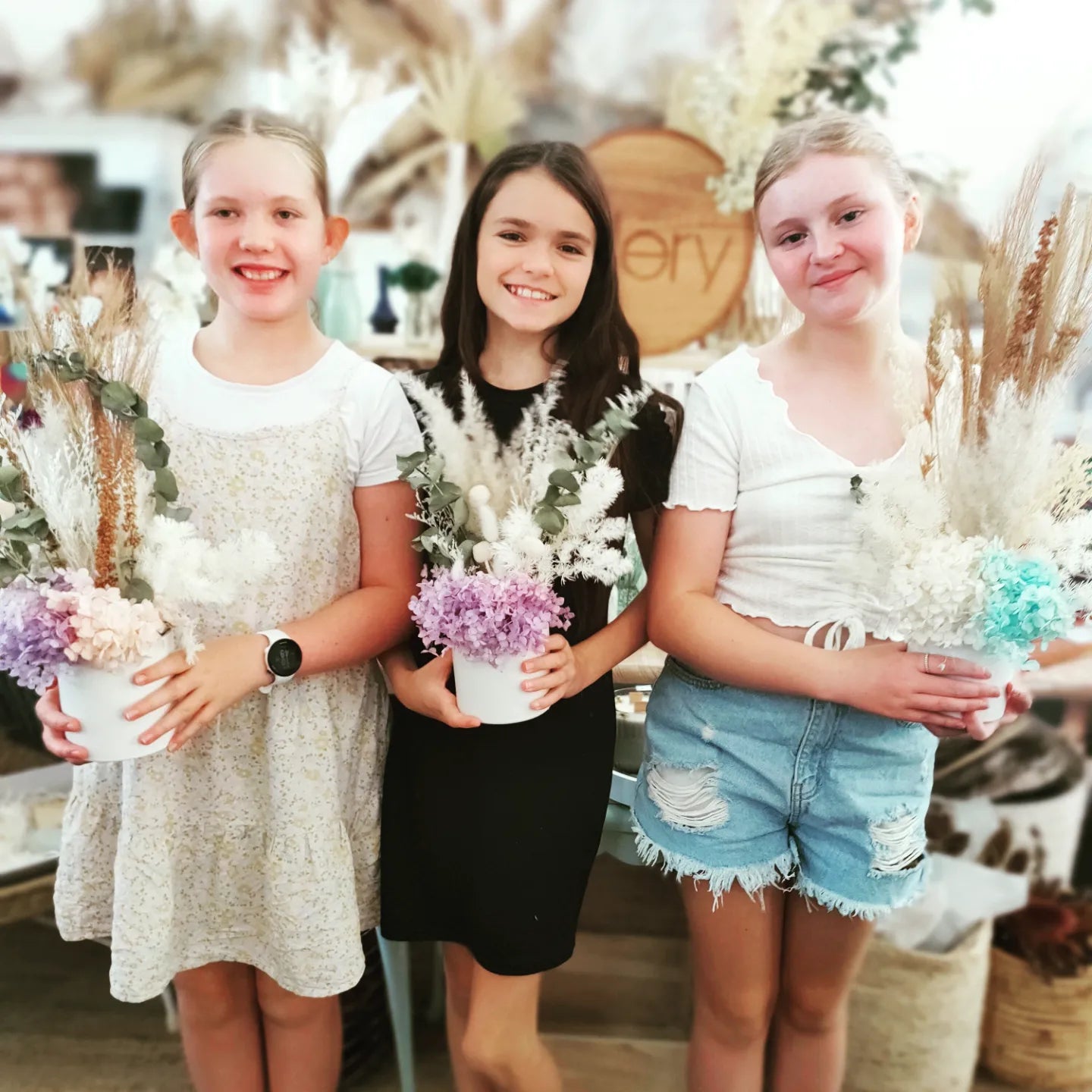 Dried & Preserved Flower Arrangement Workshop 15th July 10am Central Coast, NSW