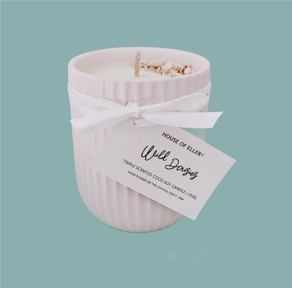 WILD DAISIES | Deluxe Soy Candle