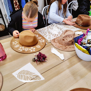 KIDS HAT BURING & DRIED FLOWER WORKSHOP 23rd April 10am Central Coast, NSW