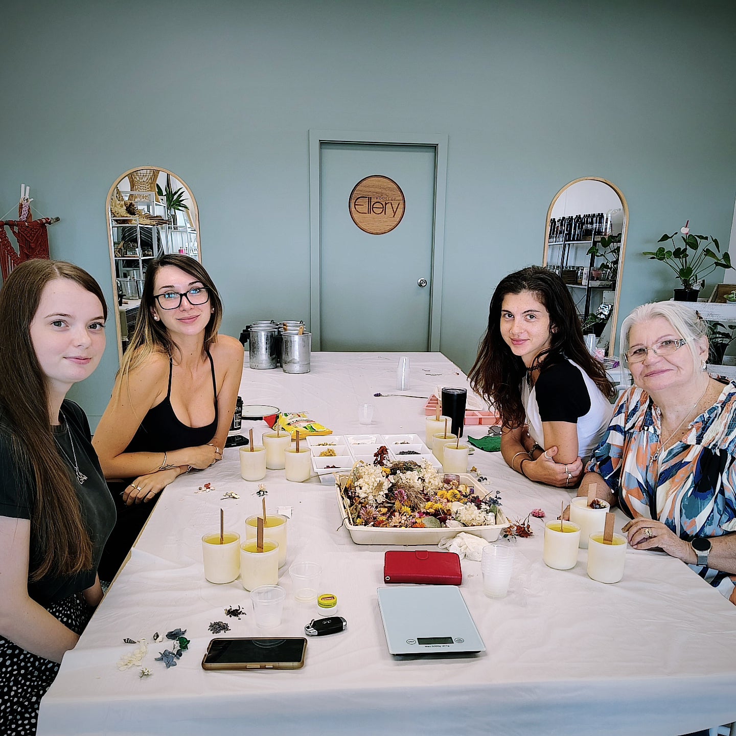 DELUXE SOY CANDLE MAKING WORKSHOP 8th February 10am Central Coast, NSW