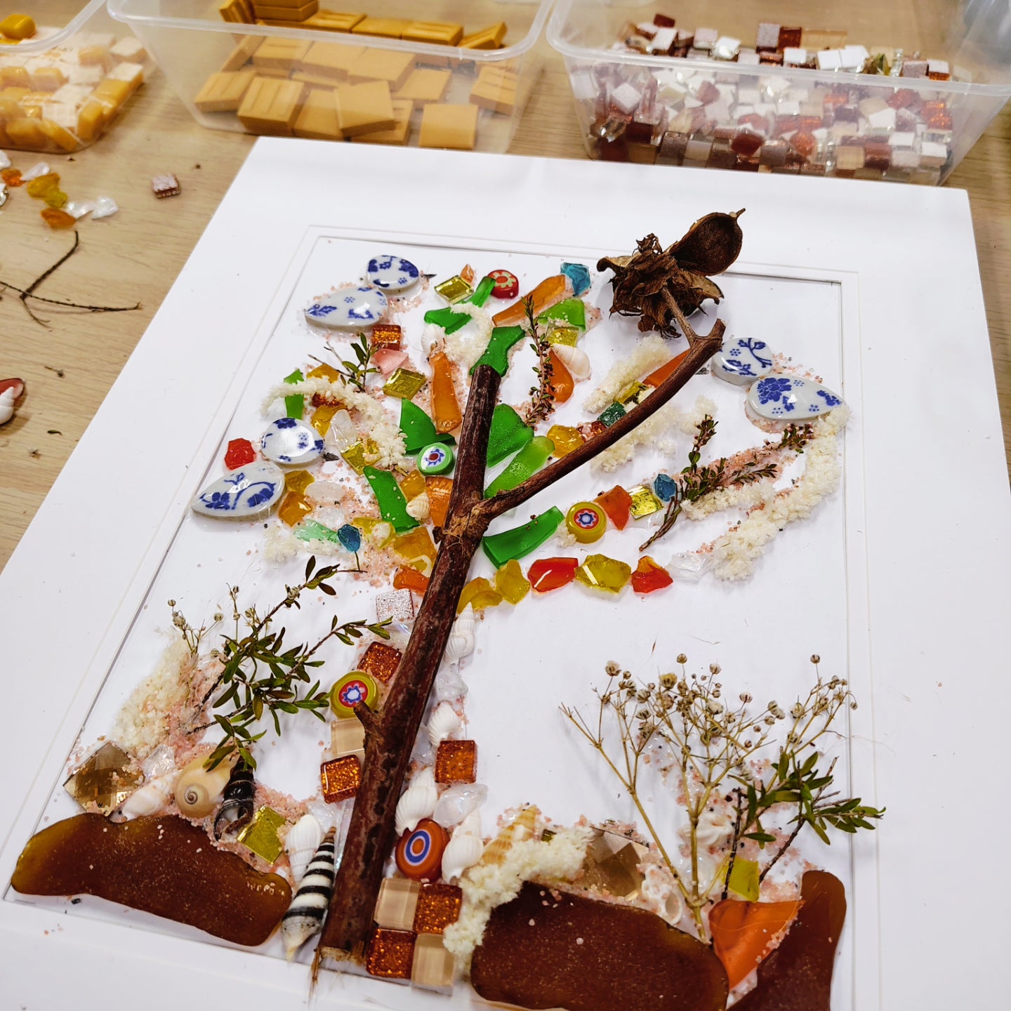 KIDS, TEENS & ADULTS SEA GLASS FRAMED ART WORKSHOP 17th July 10am Central Coast, NSW