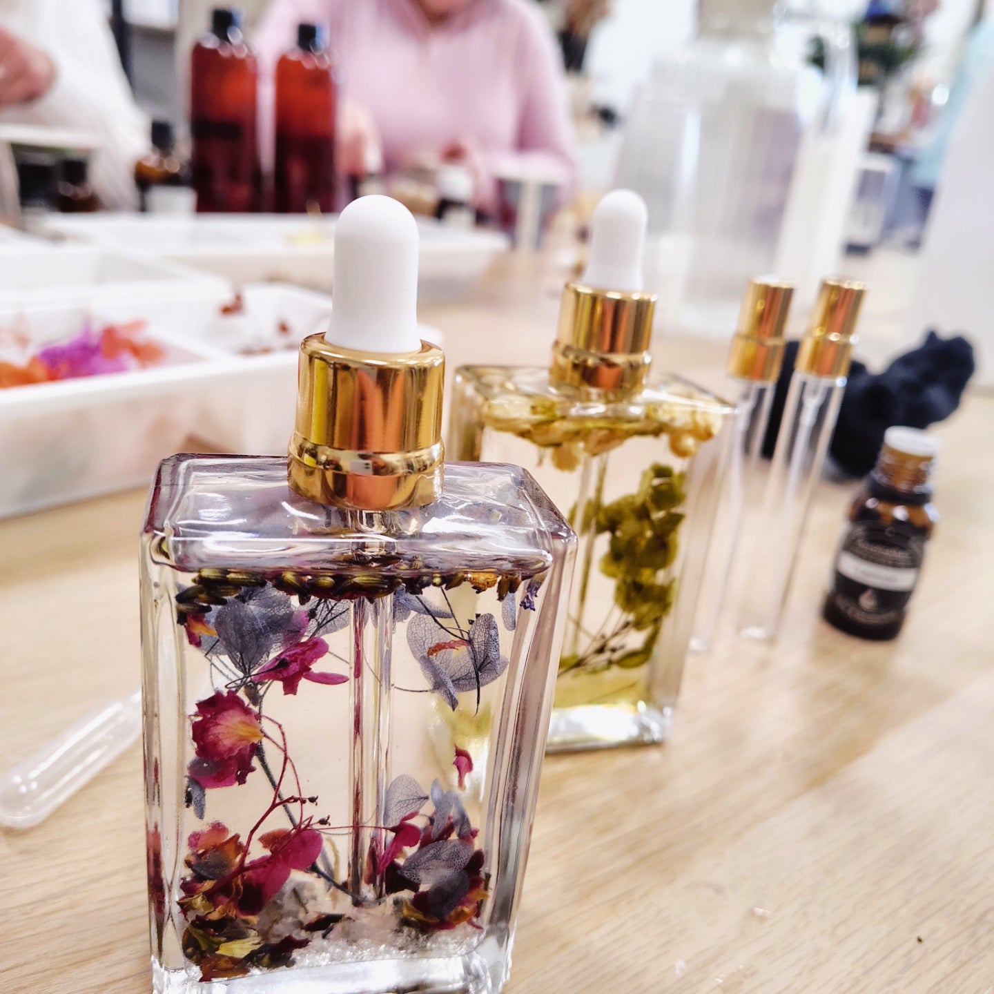 *NEW* PERFUME SPRAYS + FACE/BODY & BATH OIL WORKSHOP 10th August 10am Central Coast, NSW