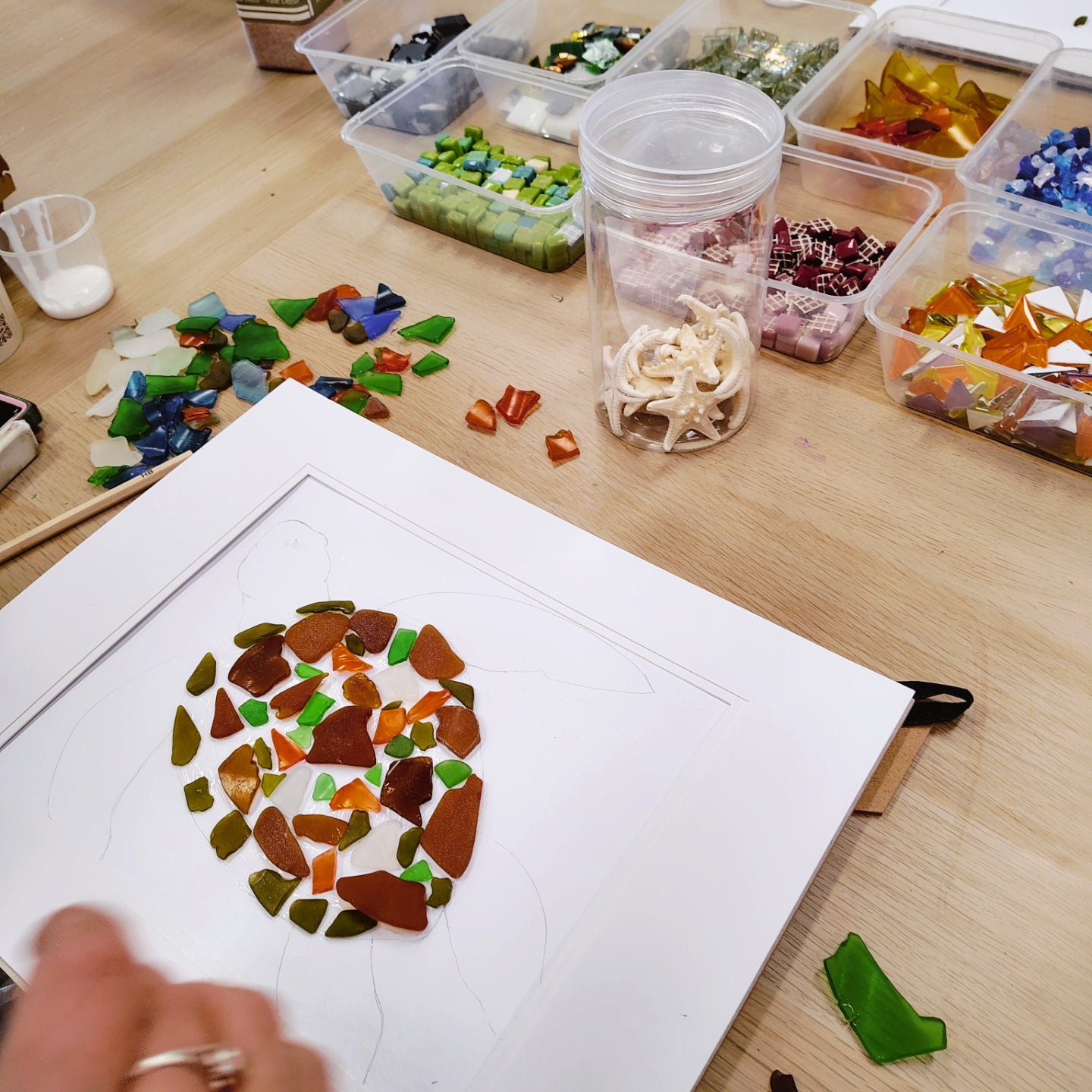 KIDS, TEENS & ADULTS SEA GLASS FRAMED ART WORKSHOP 17th July 10am Central Coast, NSW