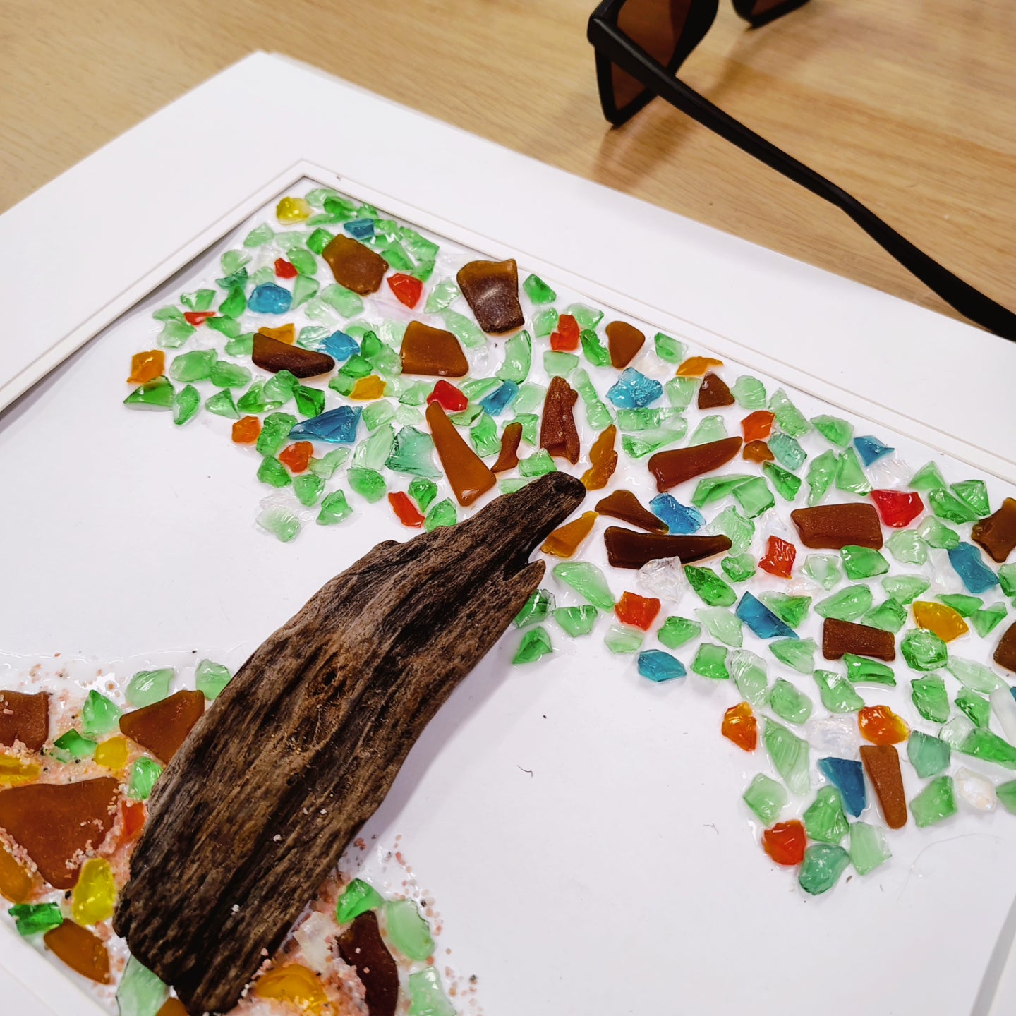 KIDS, TEENS & ADULTS SEA GLASS FRAMED ART WORKSHOP 17th July 10am Central Coast, NSW