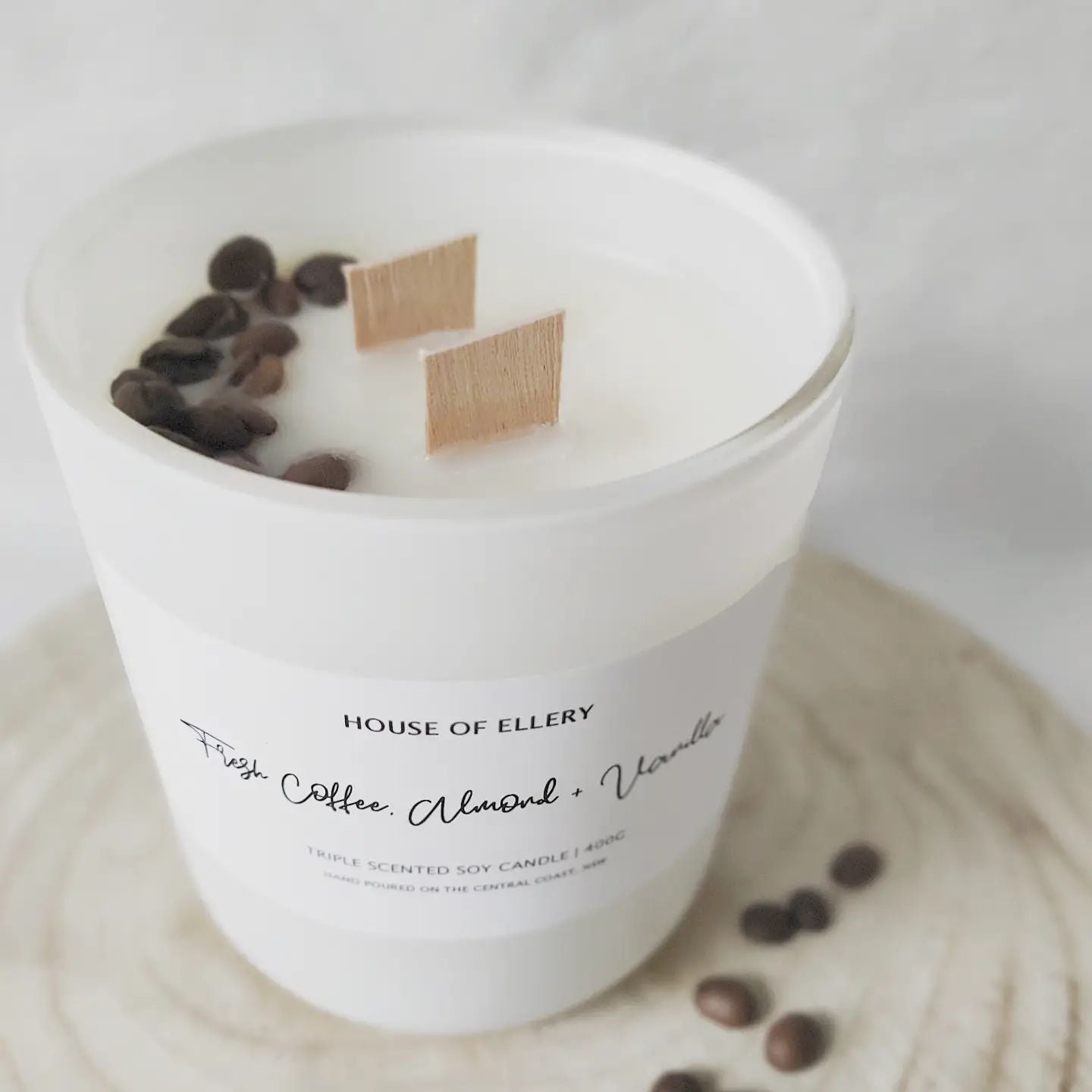 FRESH COFFEE, ALMOND & VANILLA SOY CANDLE