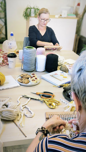 Modern Loom Weaving Workshop 18th April Central Coast, NSW