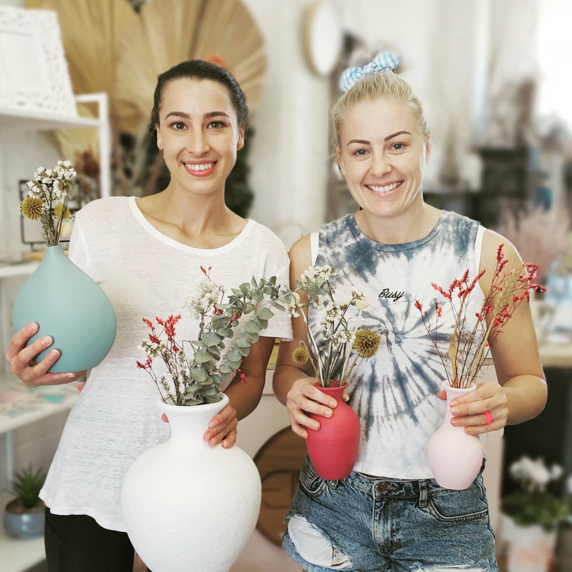 Upcycled Textured Vases + Preserved Flower Workshop 28th January 10am Central Coast, NSW
