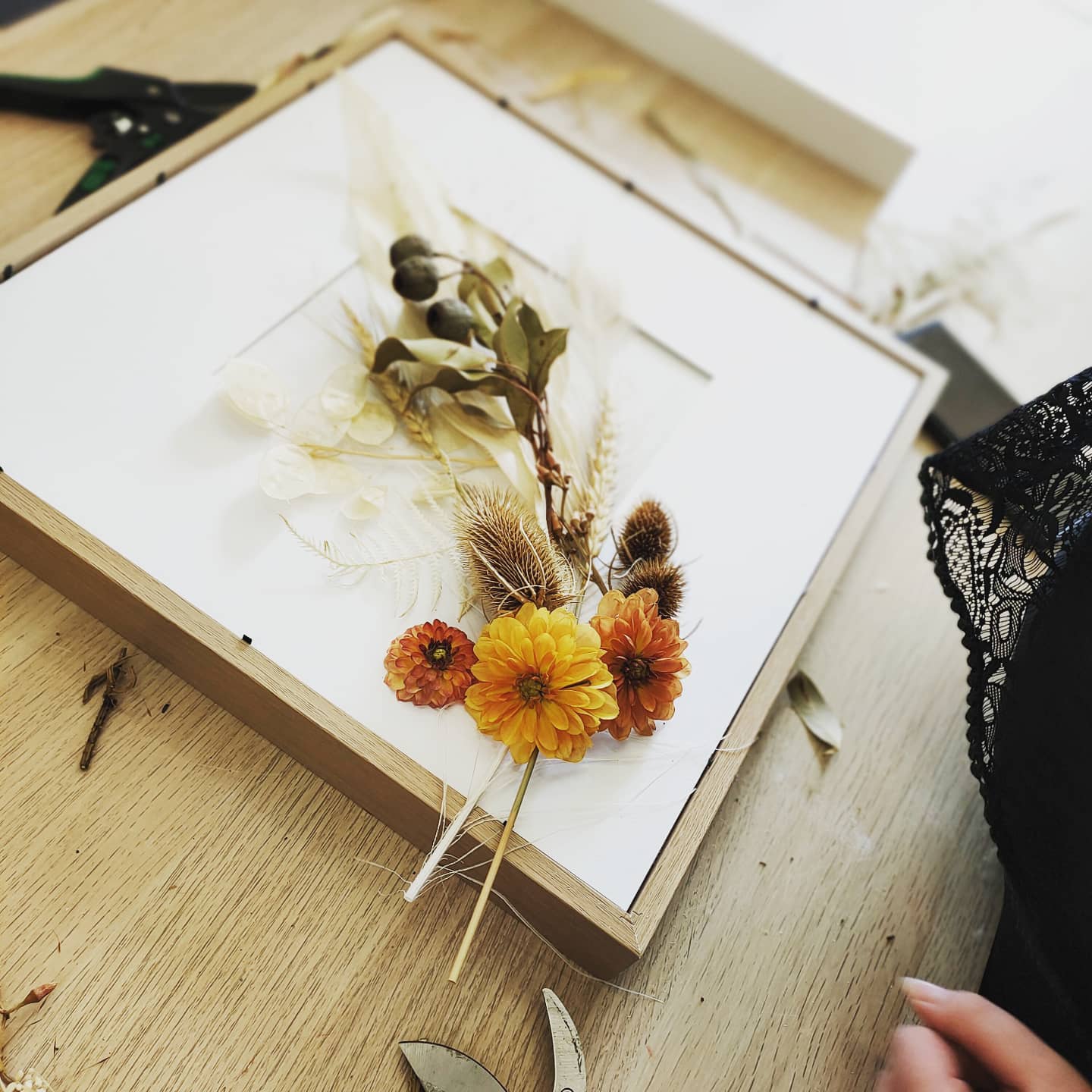 Preserved Flower Shadow Box 25th September 10:30am Central Coast, NSW