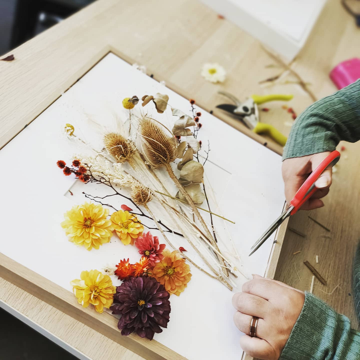 Preserved Flower Shadow Box 25th September 10:30am Central Coast, NSW
