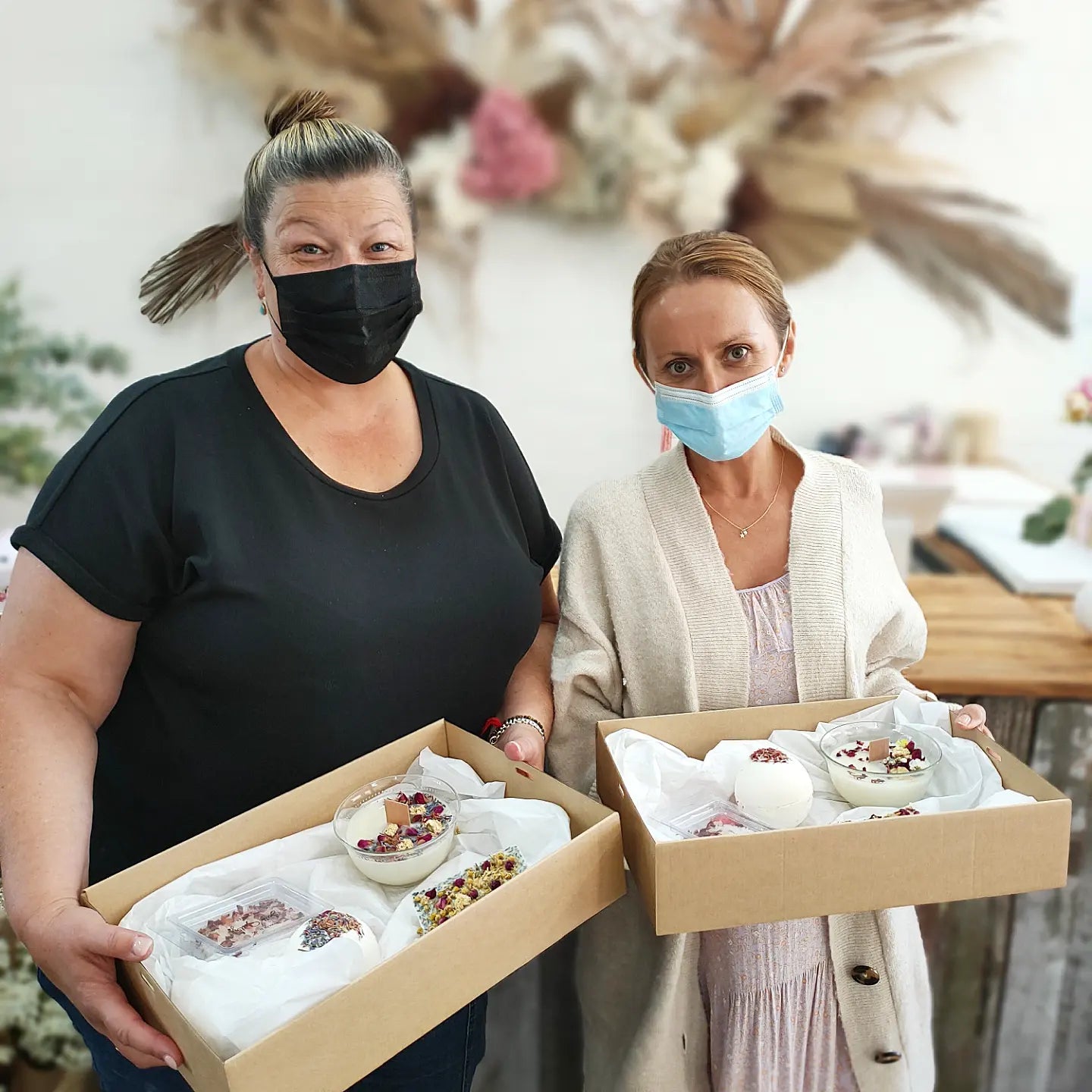 BATH BOMB, BATH SALTS, SOAP & CANDLE GIFT BOX 5th March Central Coast, NSW
