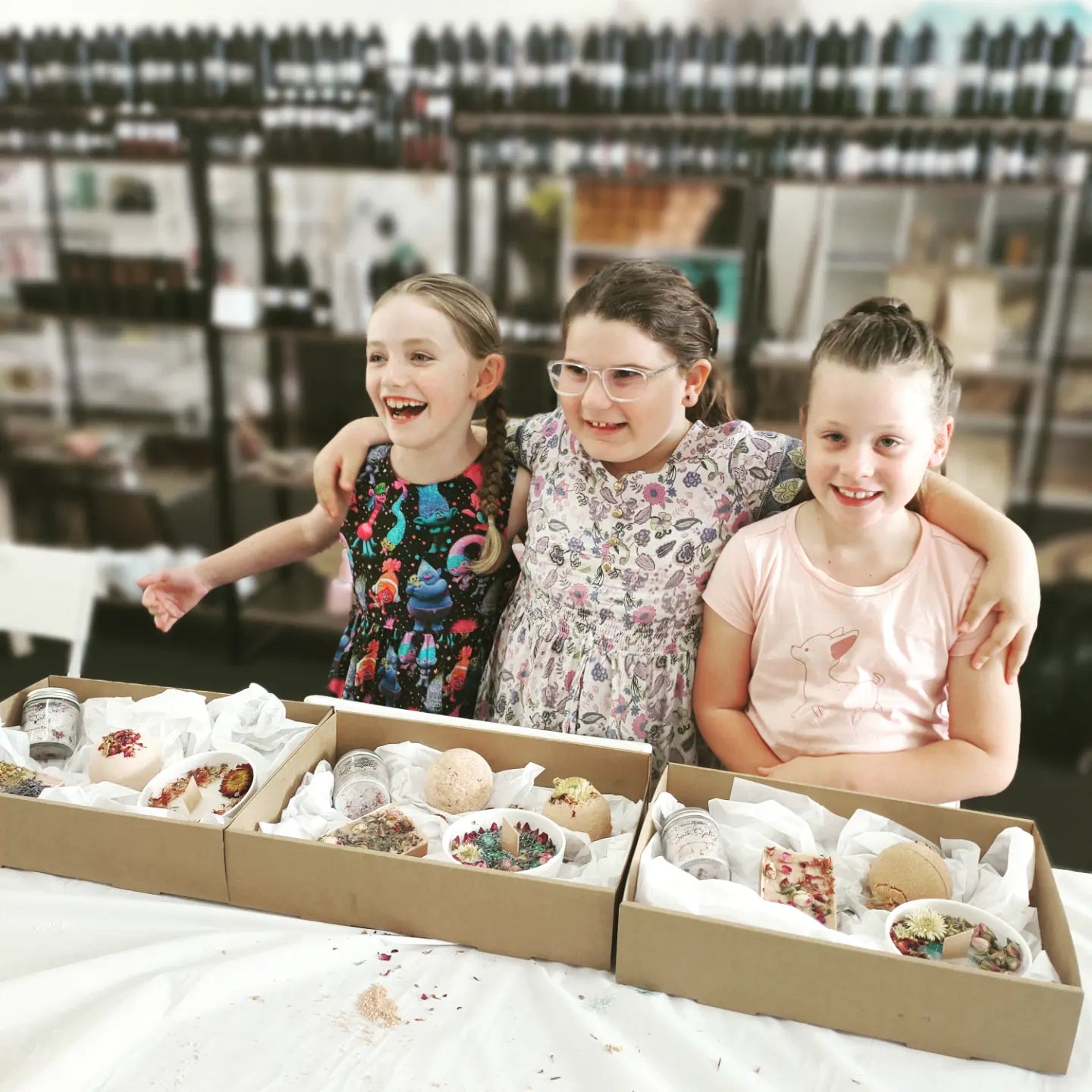 Kids School Holiday Workshop Botanical & Crystal Candle making 14th July 10am Central Coast, NSW