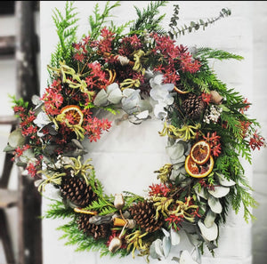 CHRISTMAS Wreath Making Workshop 17th December 10am Central Coast, NSW