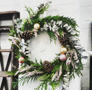 PRE-ORDER CHRISTMAS LUXURY WREATH Central Coast, NSW