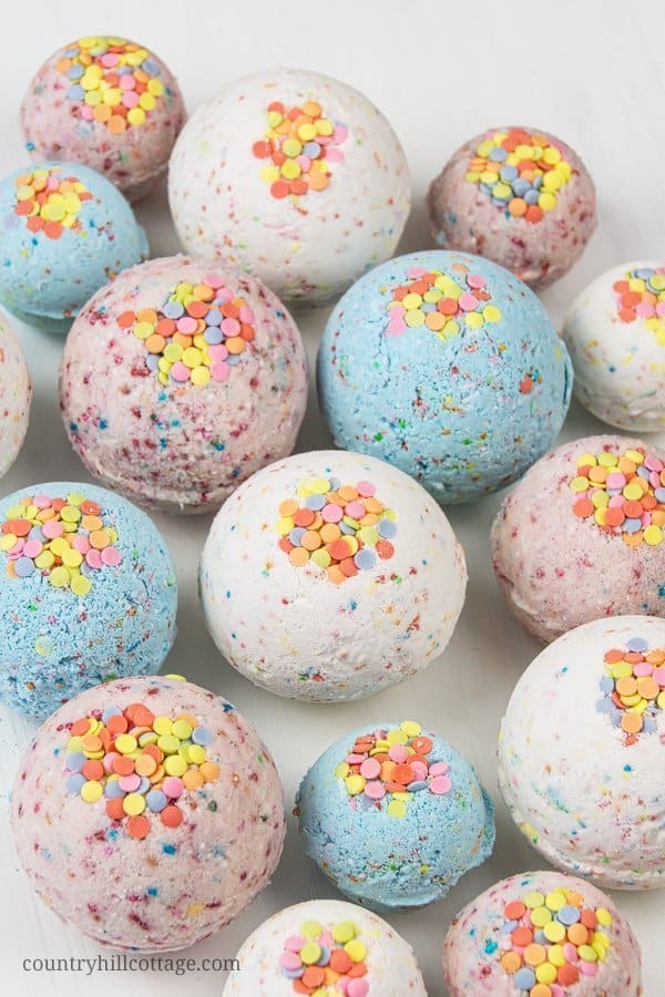 Kids School Holiday Workshop Bath Bombs, Ice Cream & Donut Soaps 5th October 11am Central Coast, NSW